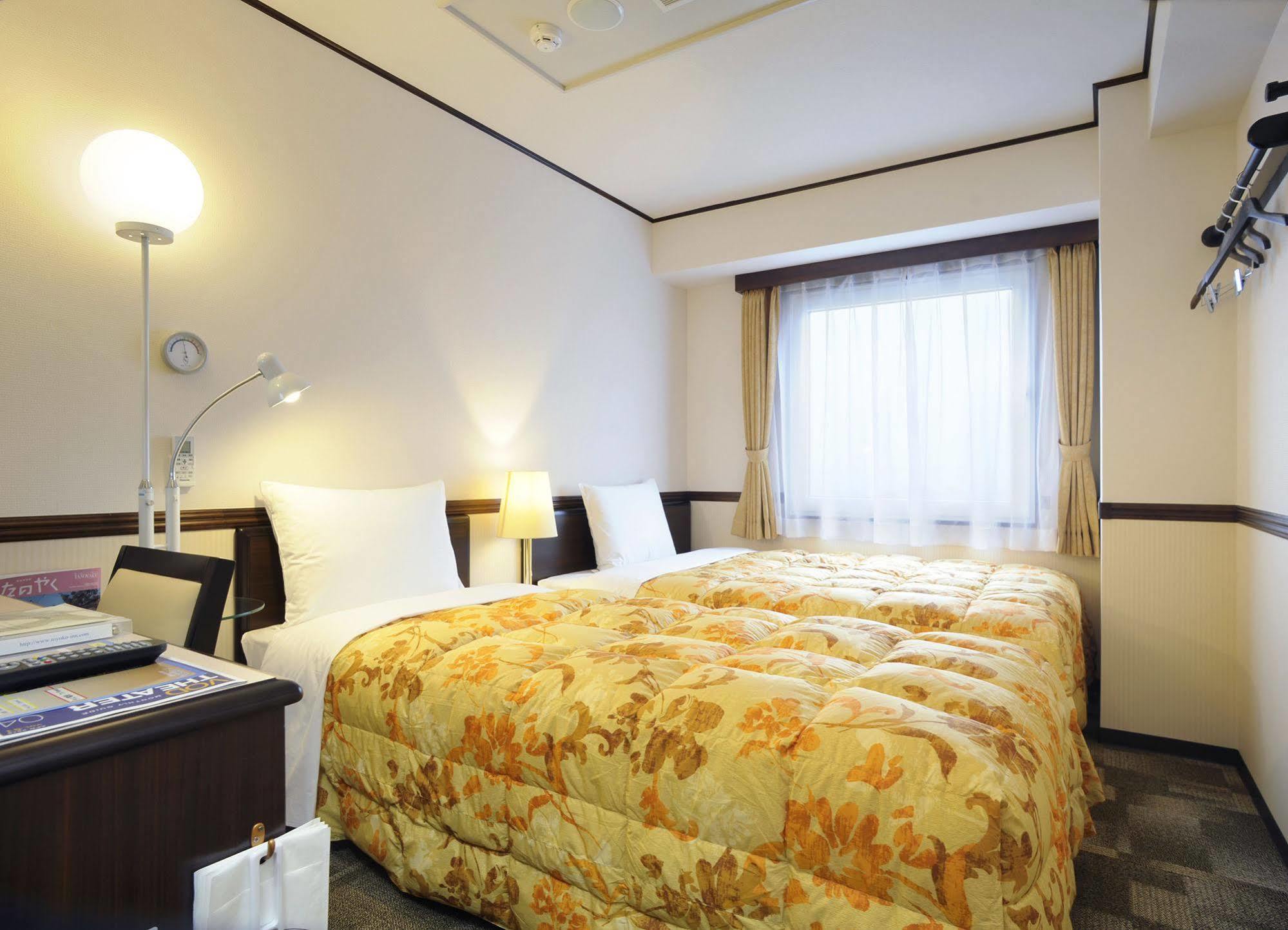 Toyoko Inn Kobe Minatogawa Koen Ngoại thất bức ảnh