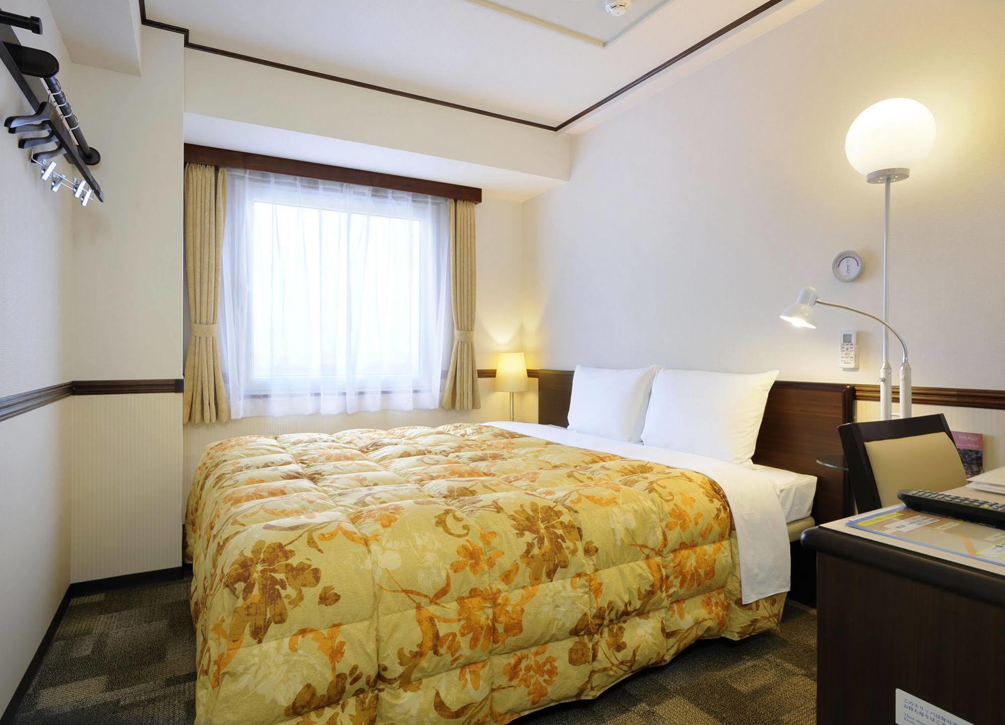 Toyoko Inn Kobe Minatogawa Koen Ngoại thất bức ảnh